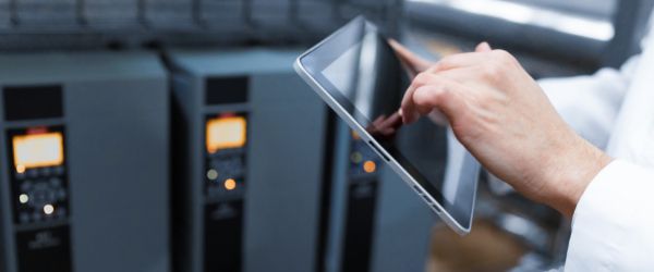 Instalación de Sistemas de Alimentación Ininterrumpida (SAI/UPS)